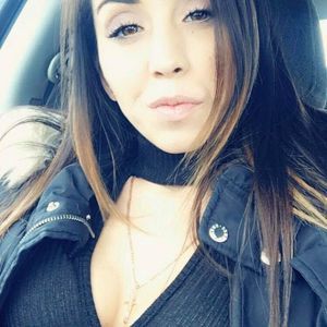 Meet your Posher, Nicolle